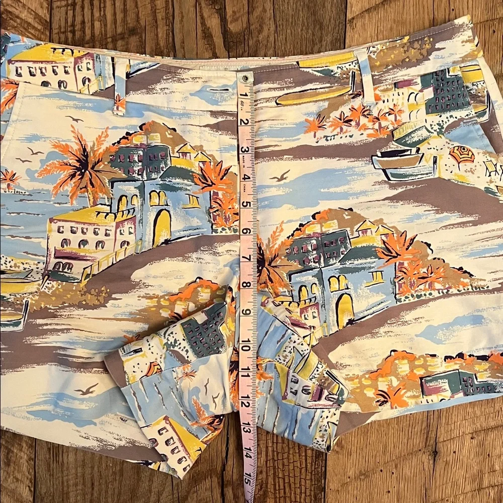 Boden seascape beach shorts - Picture 4 of 5